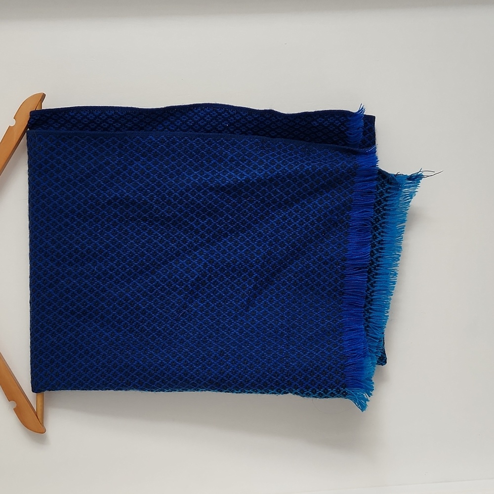 Two tone blue scarf